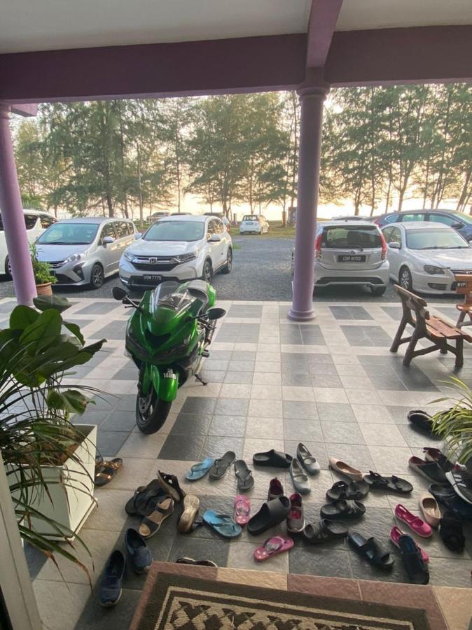 Paka Tamim Seaview Hotel Kültér fotó