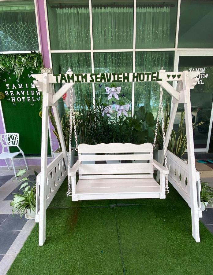 Paka Tamim Seaview Hotel Kültér fotó