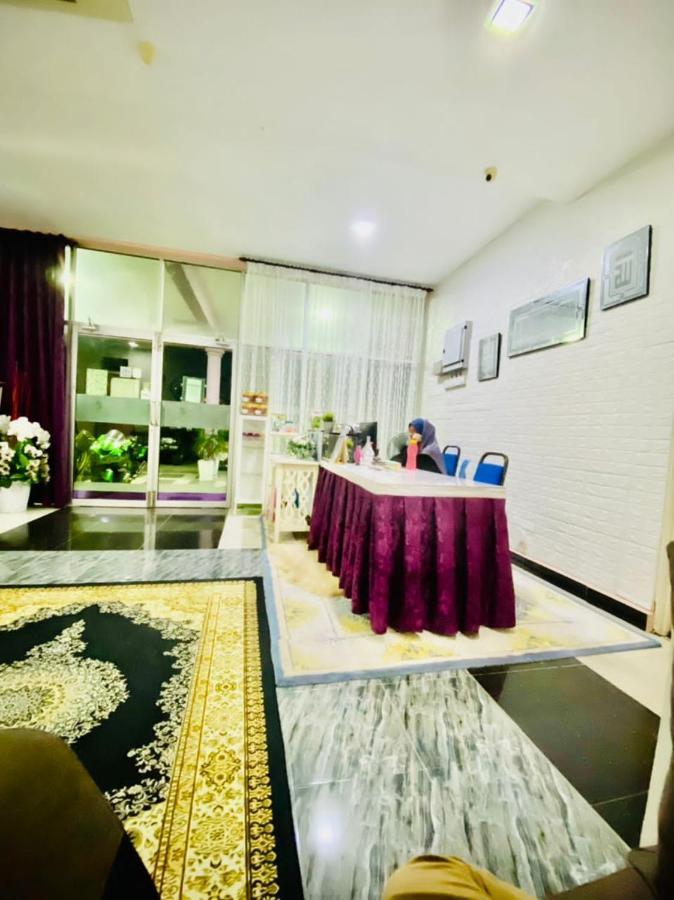 Paka Tamim Seaview Hotel Kültér fotó
