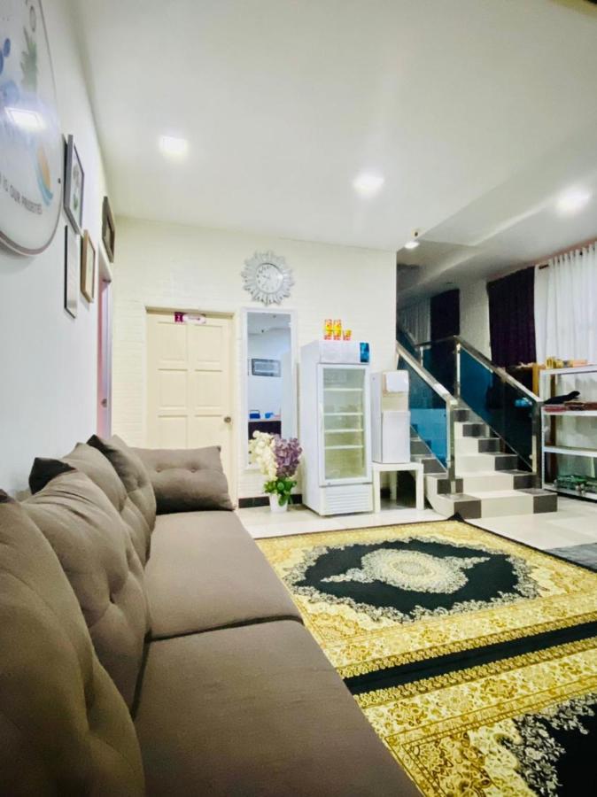 Paka Tamim Seaview Hotel Kültér fotó