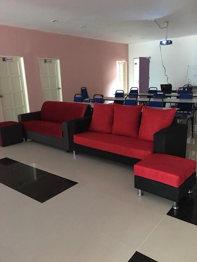 Paka Tamim Seaview Hotel Kültér fotó
