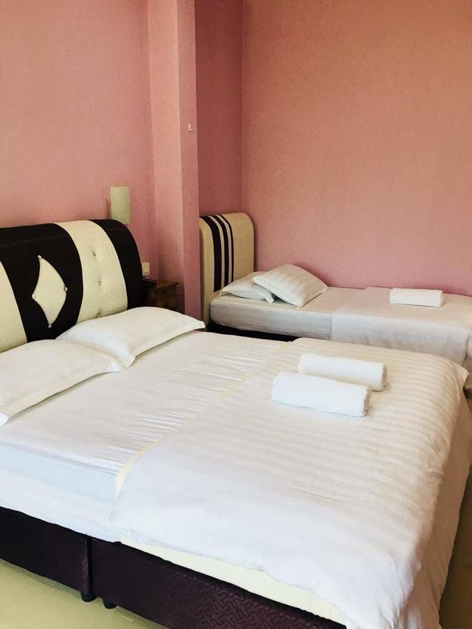 Paka Tamim Seaview Hotel Kültér fotó